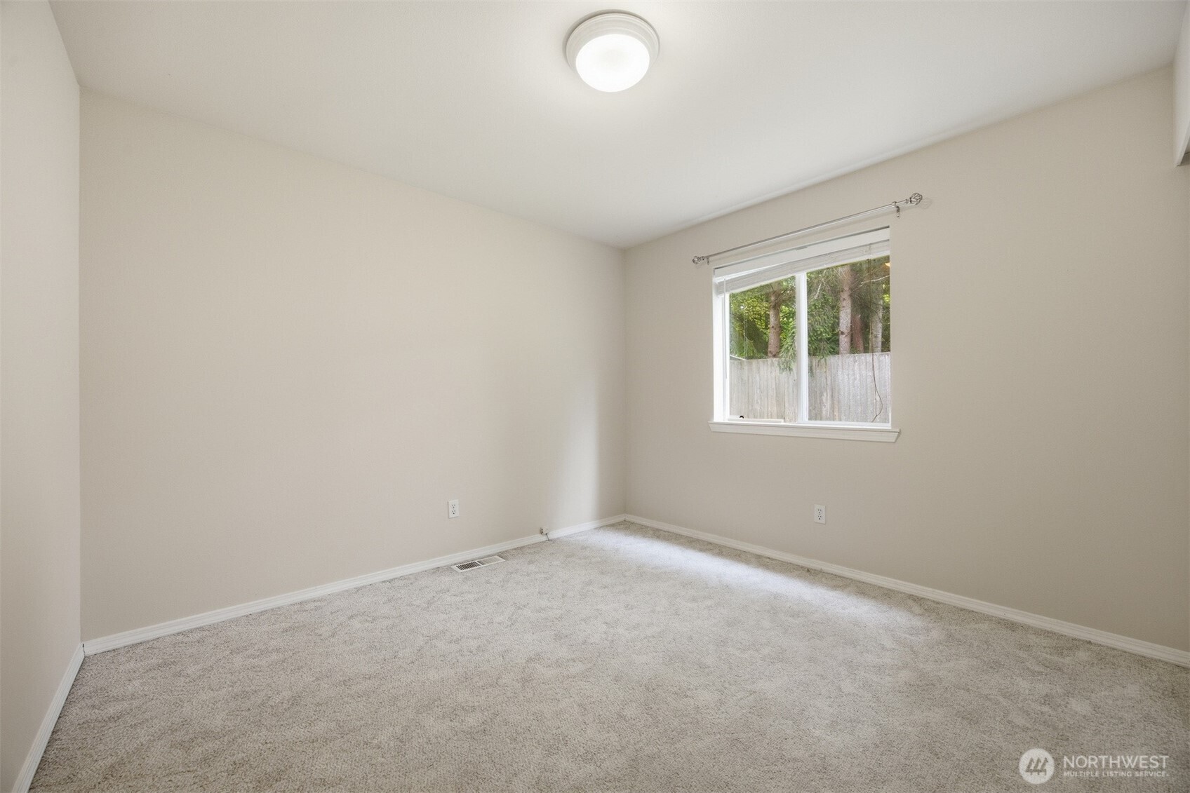 3990 Roma Court