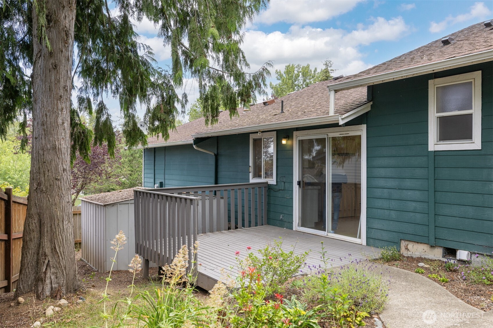 3990 Roma Court