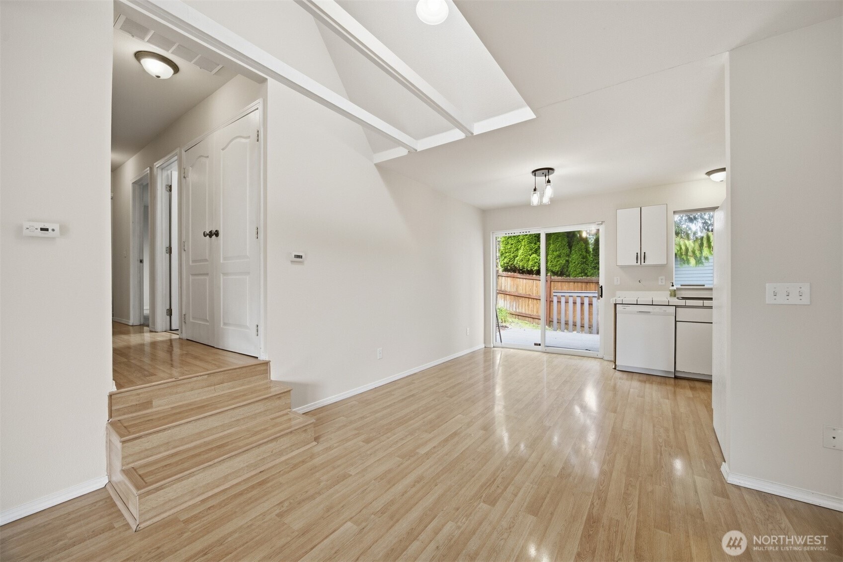 3990 Roma Court