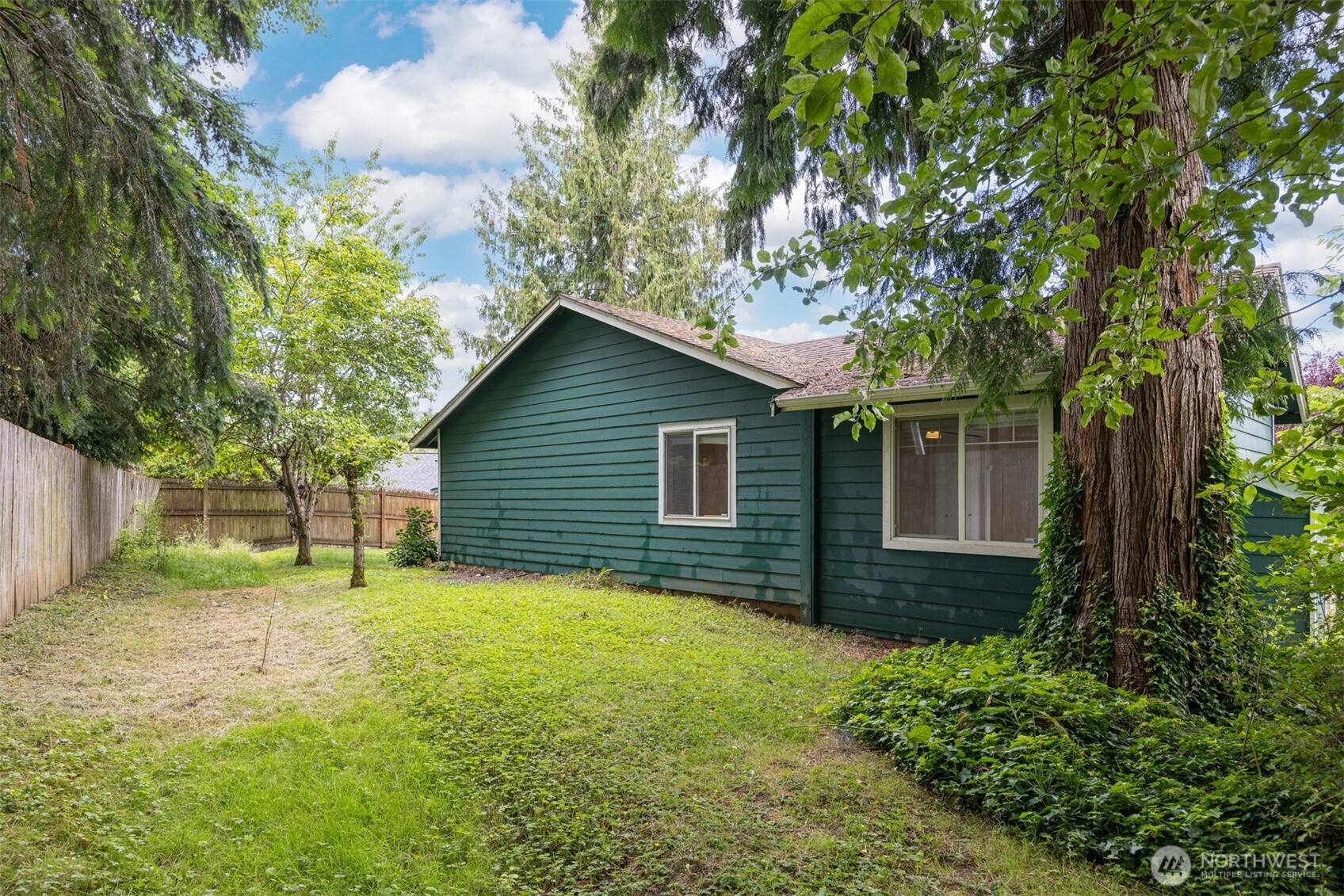 3990 Roma Court