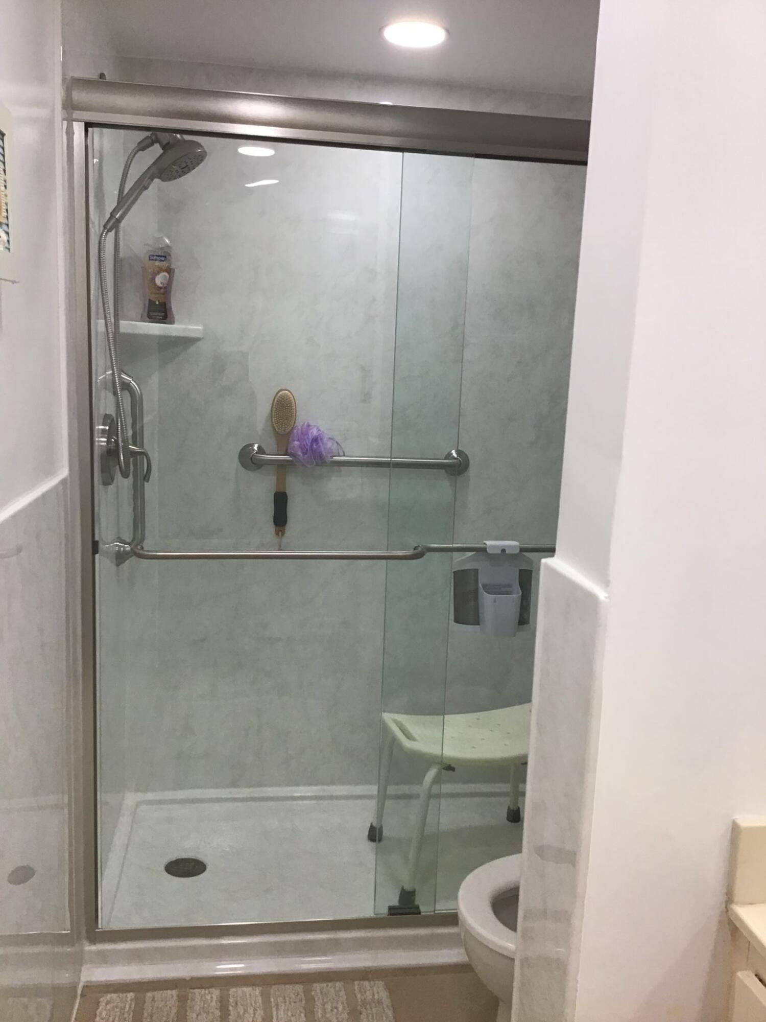 11811 Ave Of The Pga