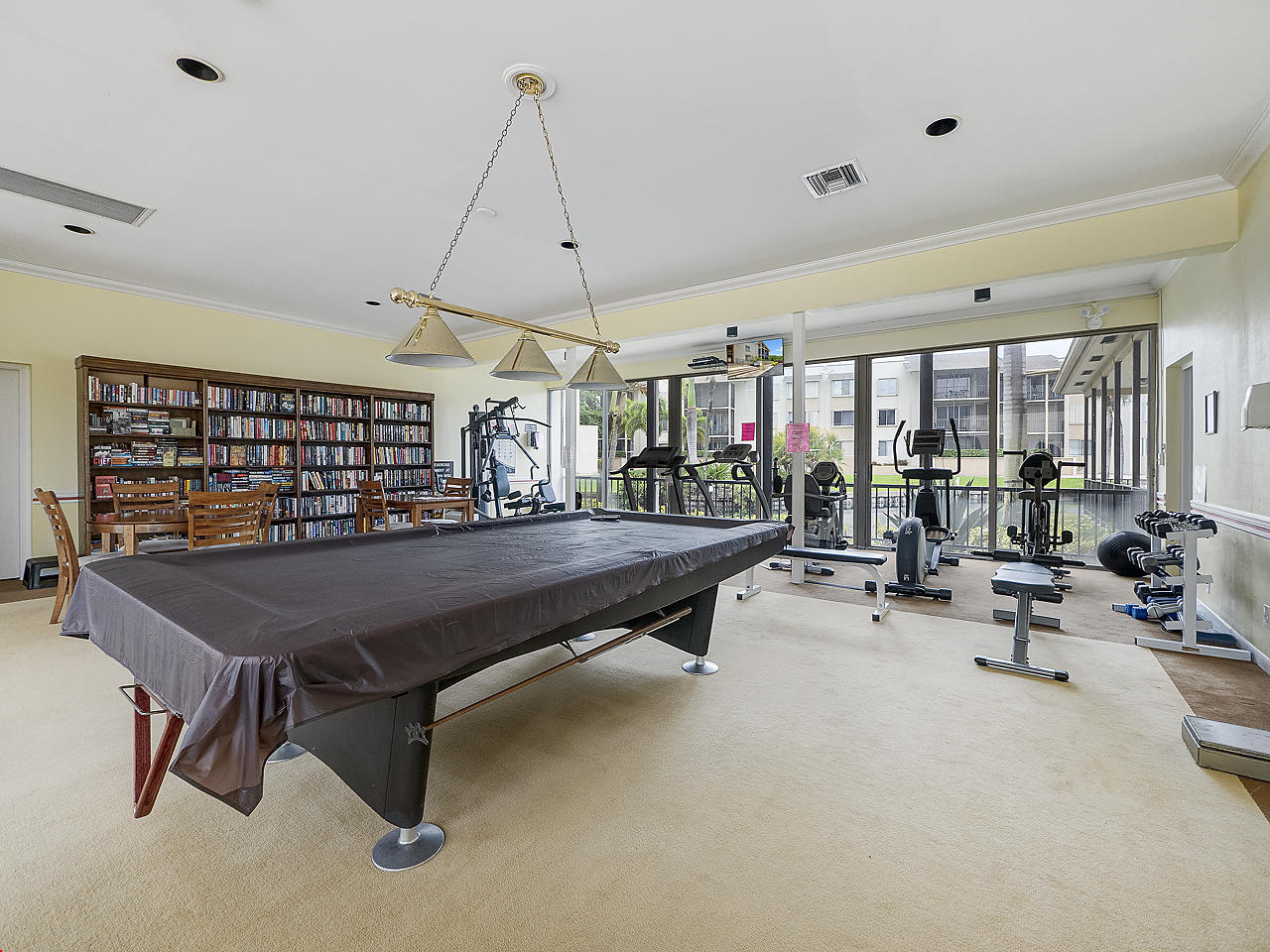 11811 Ave Of The Pga