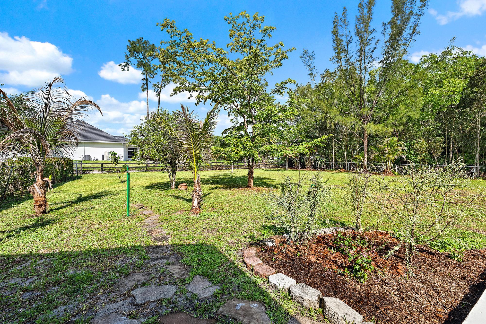 12177 86th Road N