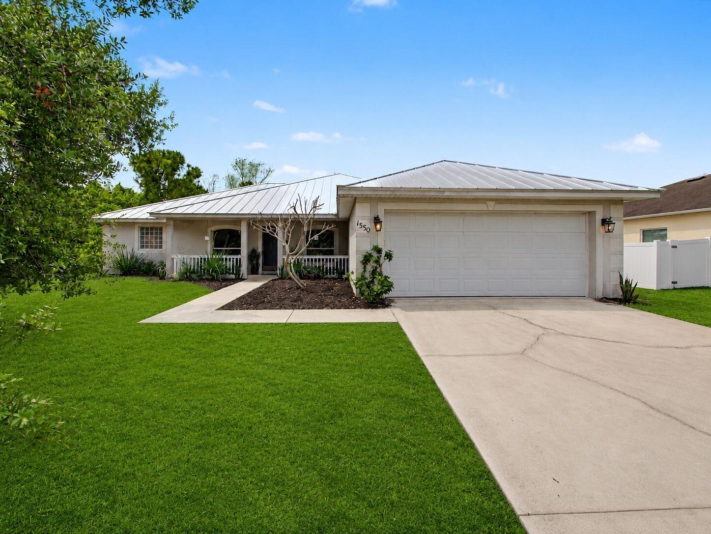 1550 SW Kosnar Avenue, Port St. Lucie