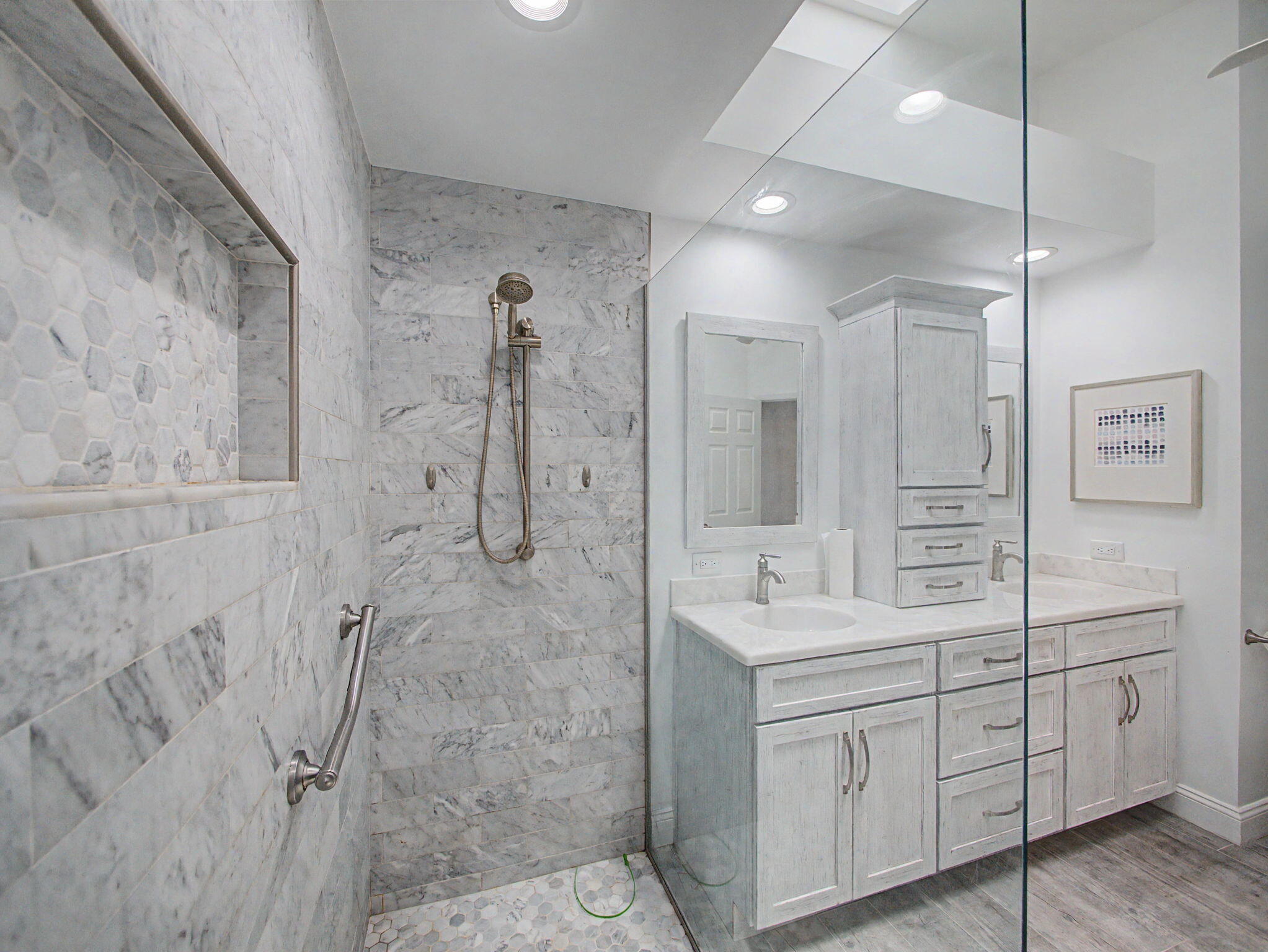 10109 Oak Bark Lane
