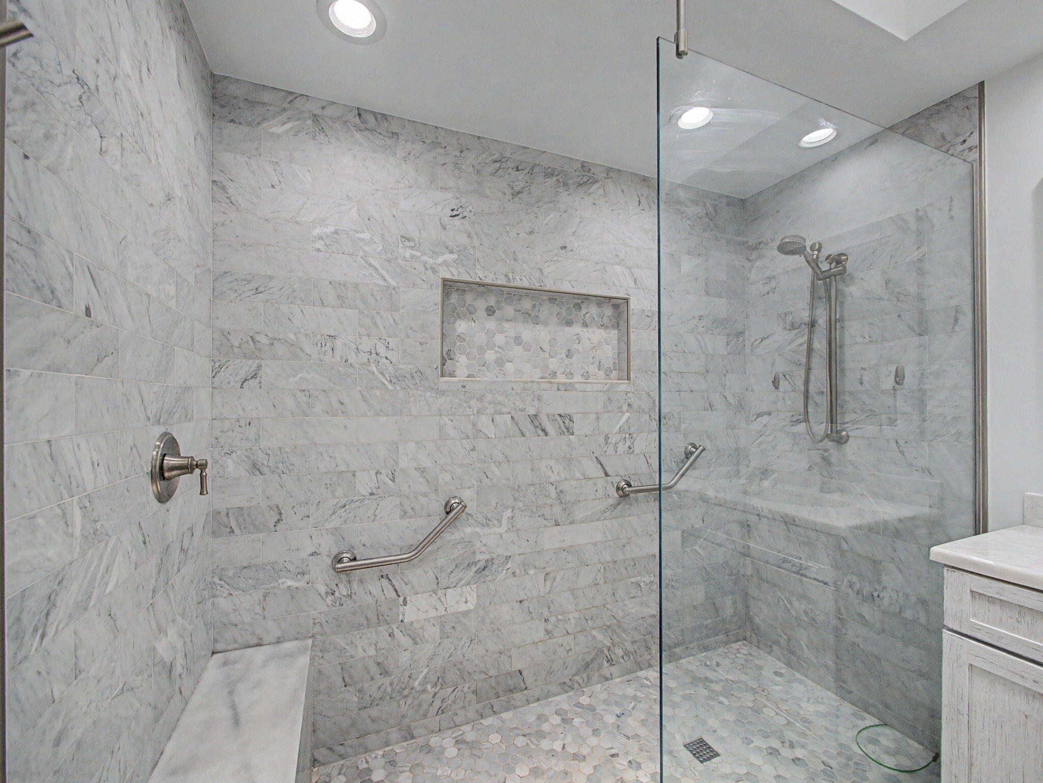 10109 Oak Bark Lane