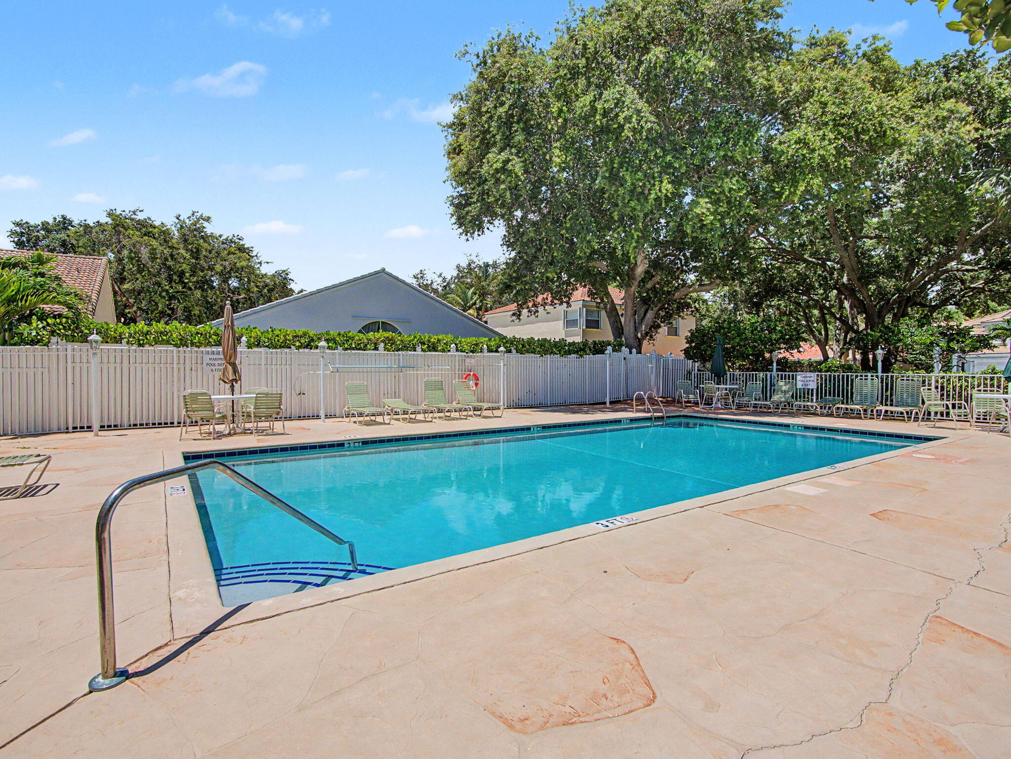 10109 Oak Bark Lane