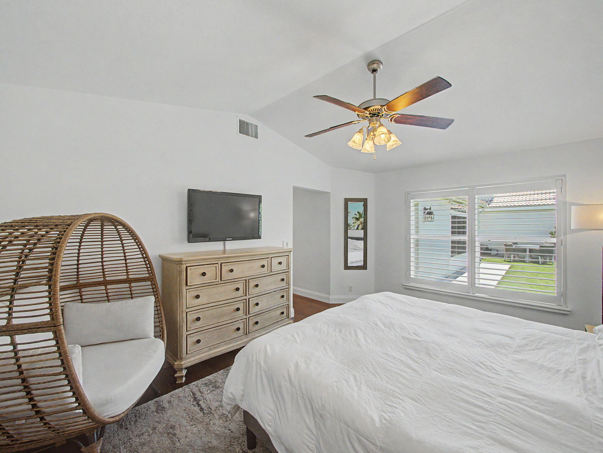 10109 Oak Bark Lane
