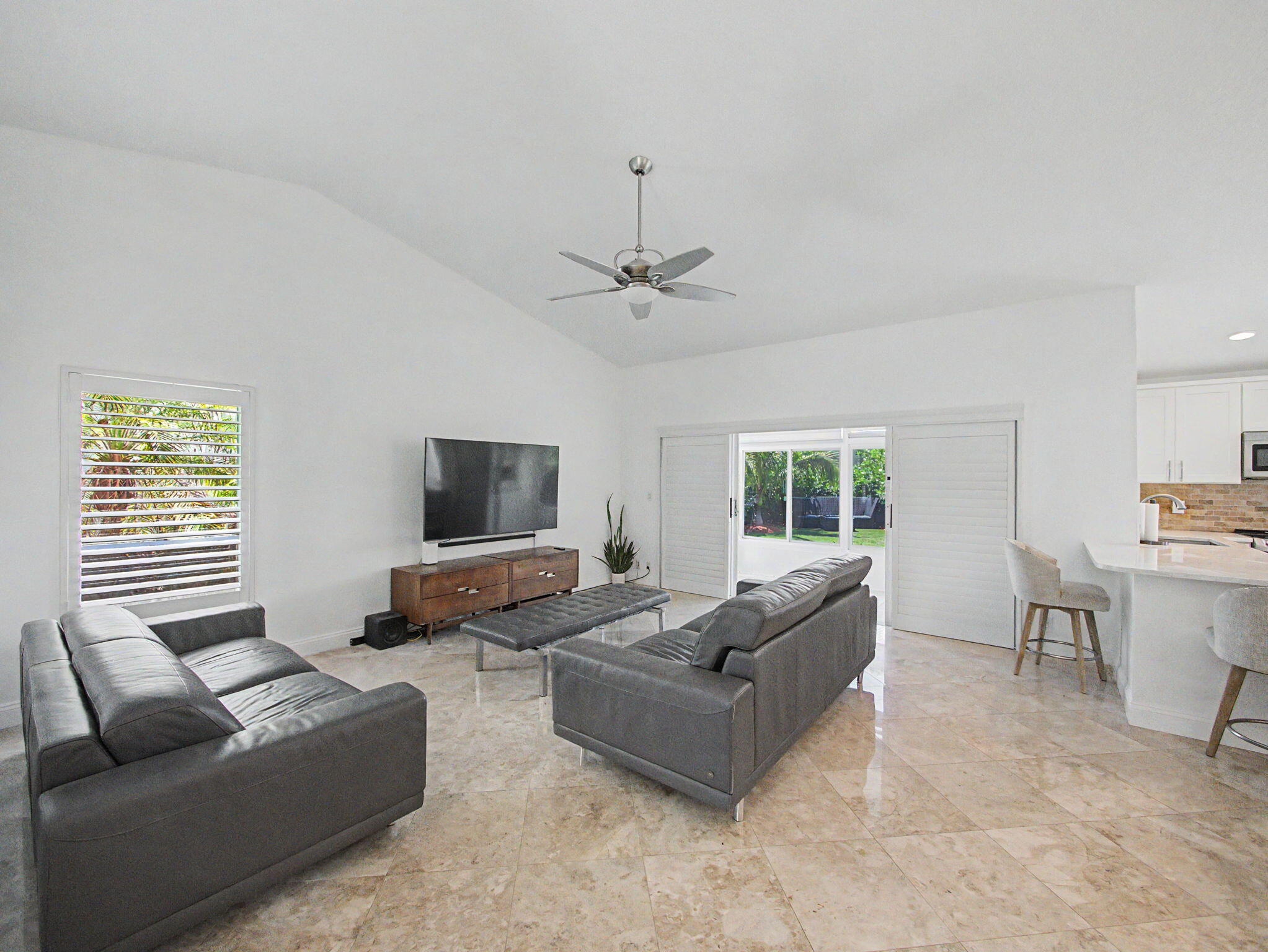 10109 Oak Bark Lane