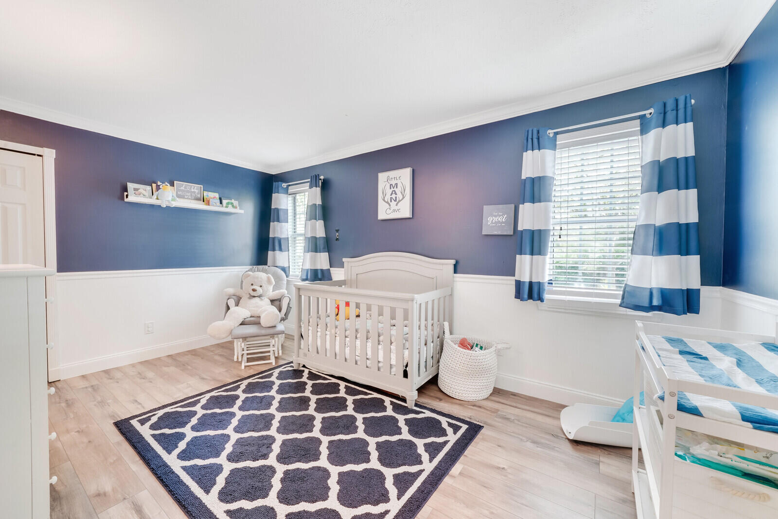 865 SW Magnolia Bluff Drive