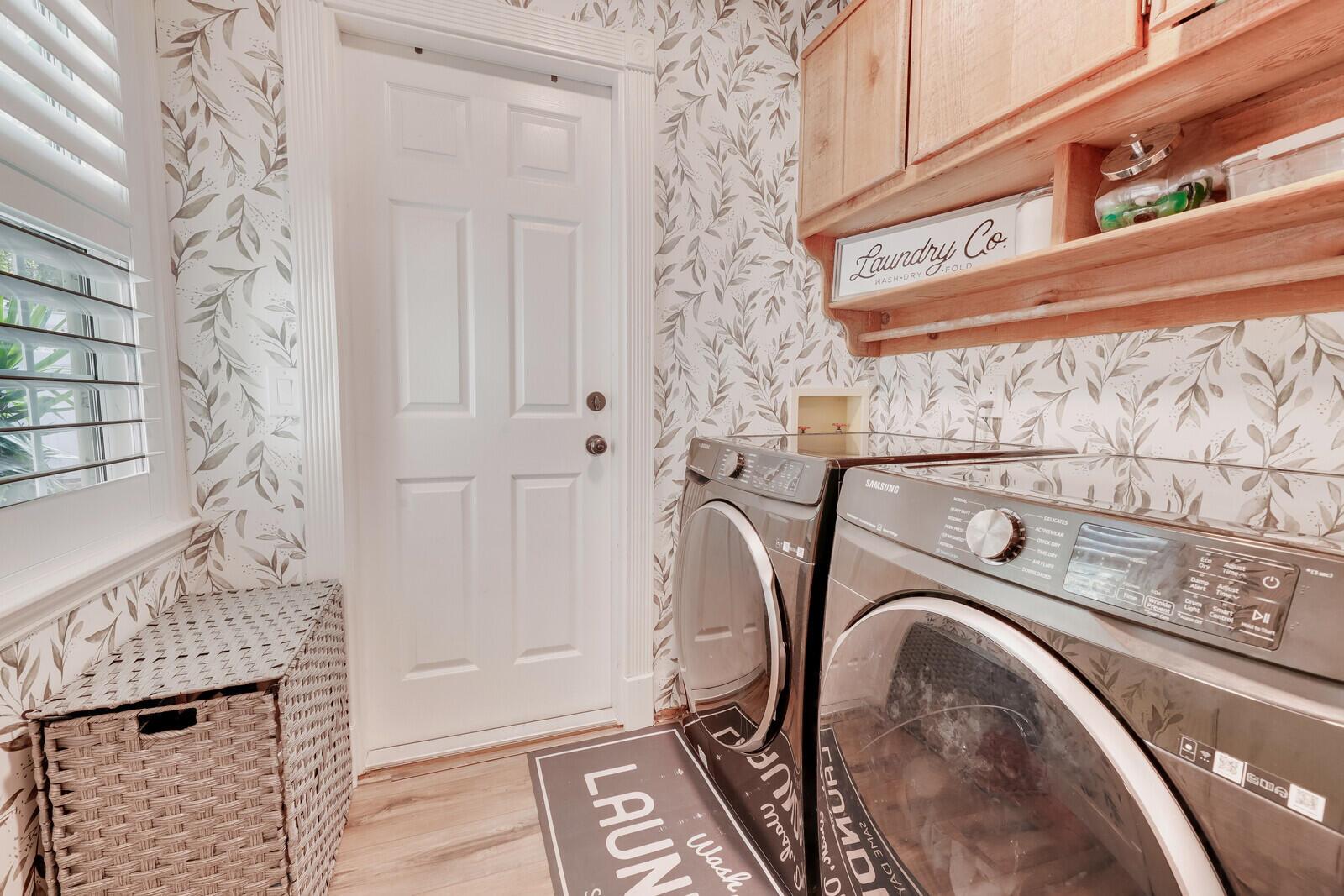 865 SW Magnolia Bluff Drive