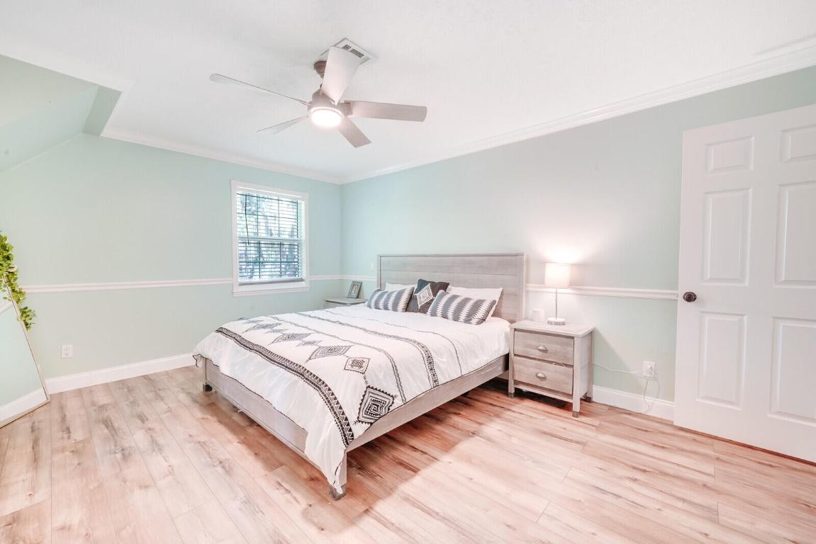 865 SW Magnolia Bluff Drive