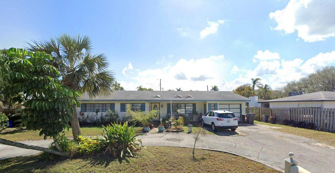 4948 Windward Avenue