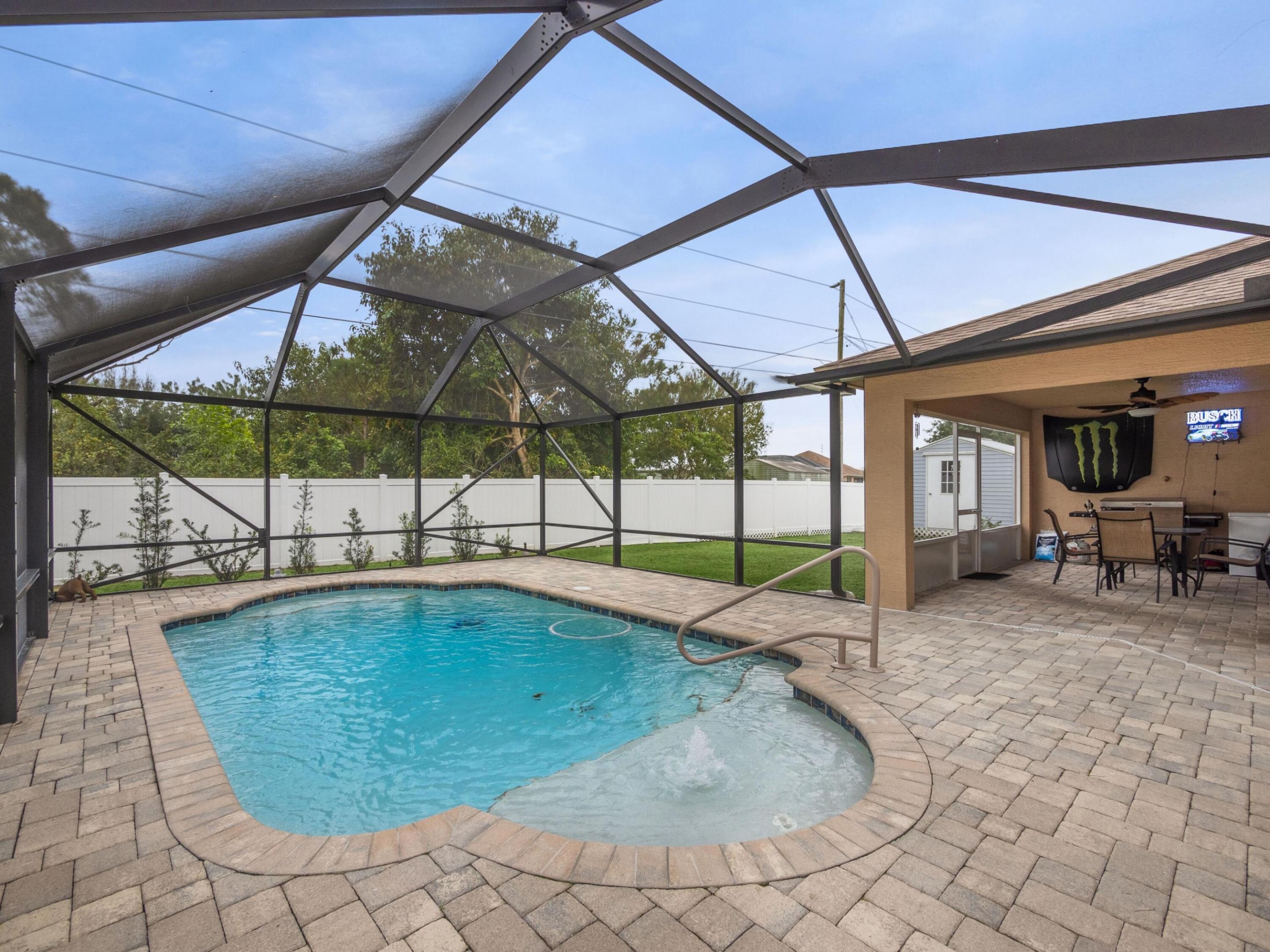 160 SW Exora Terrace