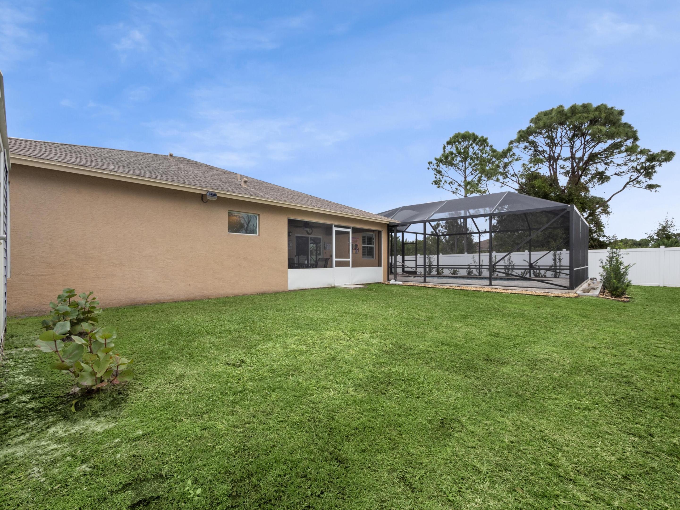 160 SW Exora Terrace