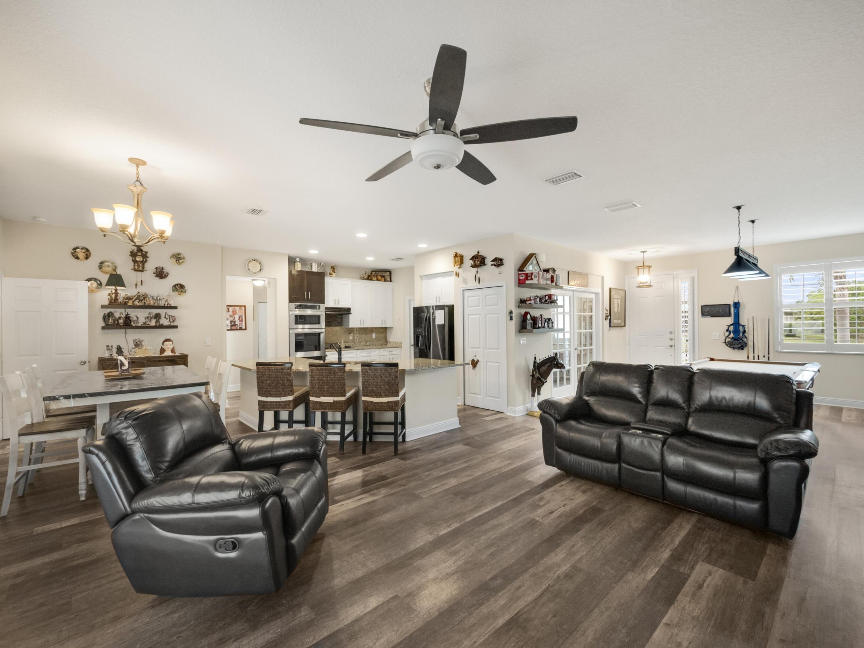 160 SW Exora Terrace