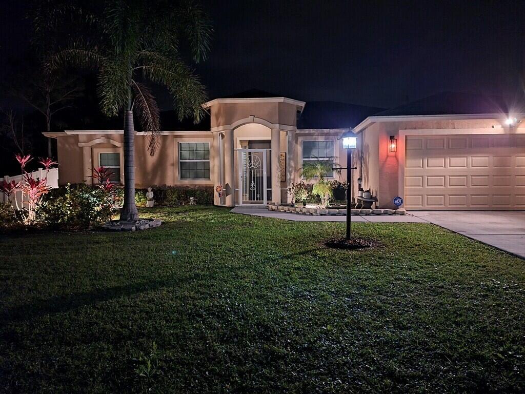 160 SW Exora Terrace