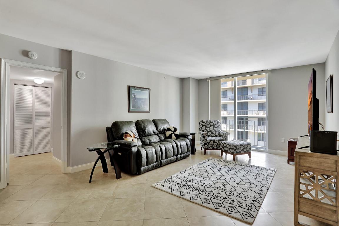 99 SE Mizner Boulevard 743