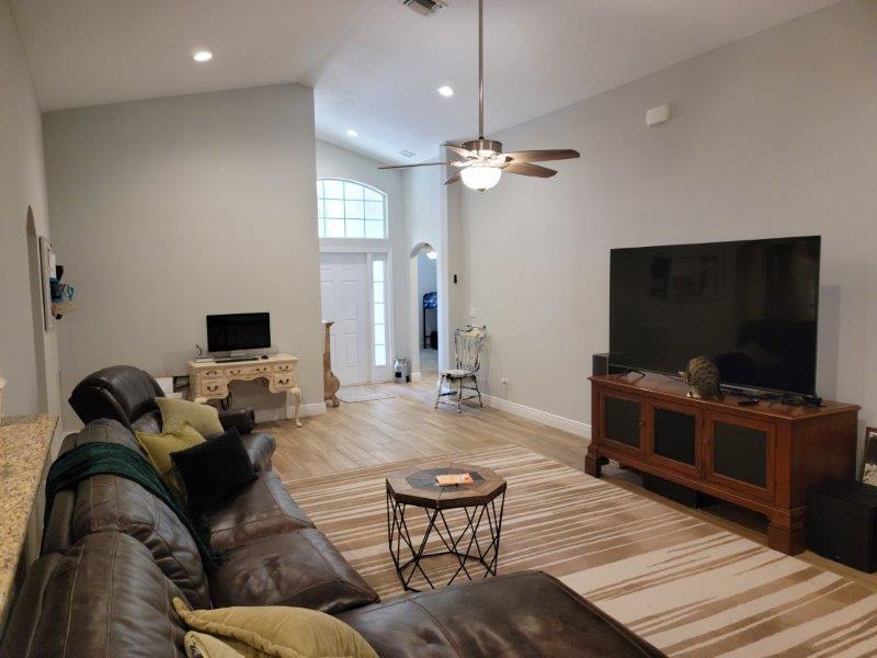 9804 Palm Breezes Drive