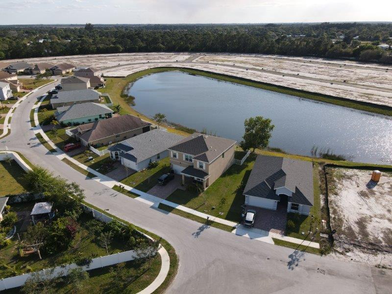 9804 Palm Breezes Drive