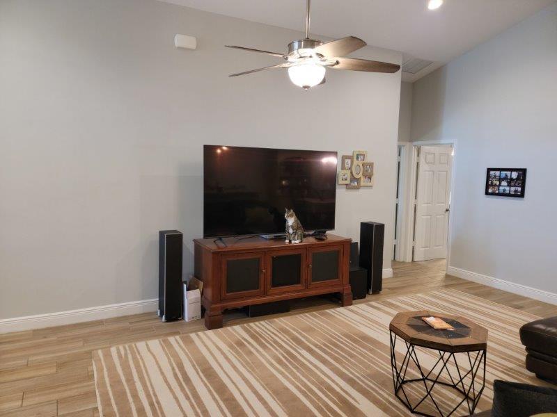 9804 Palm Breezes Drive