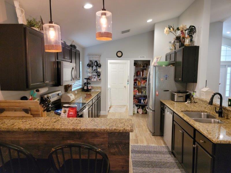 9804 Palm Breezes Drive