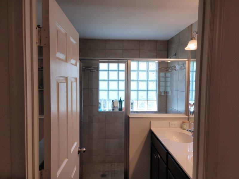 9804 Palm Breezes Drive