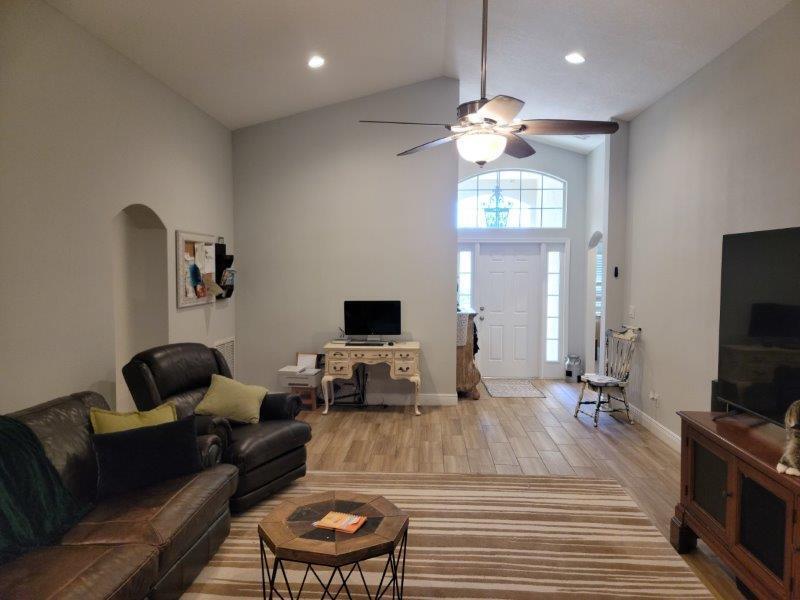 9804 Palm Breezes Drive