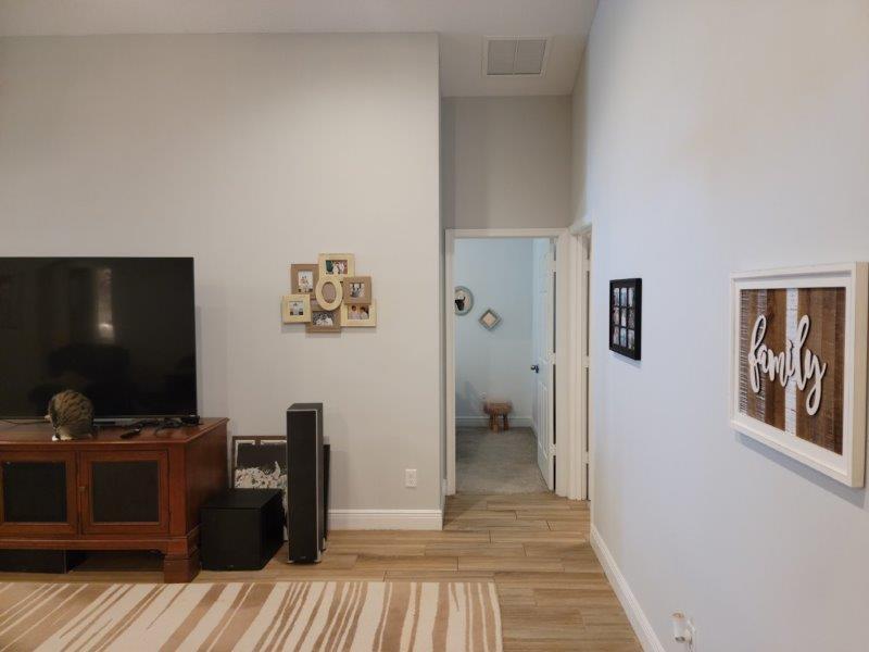 9804 Palm Breezes Drive