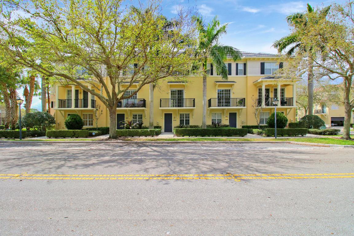 298 Quarry Knoll Way