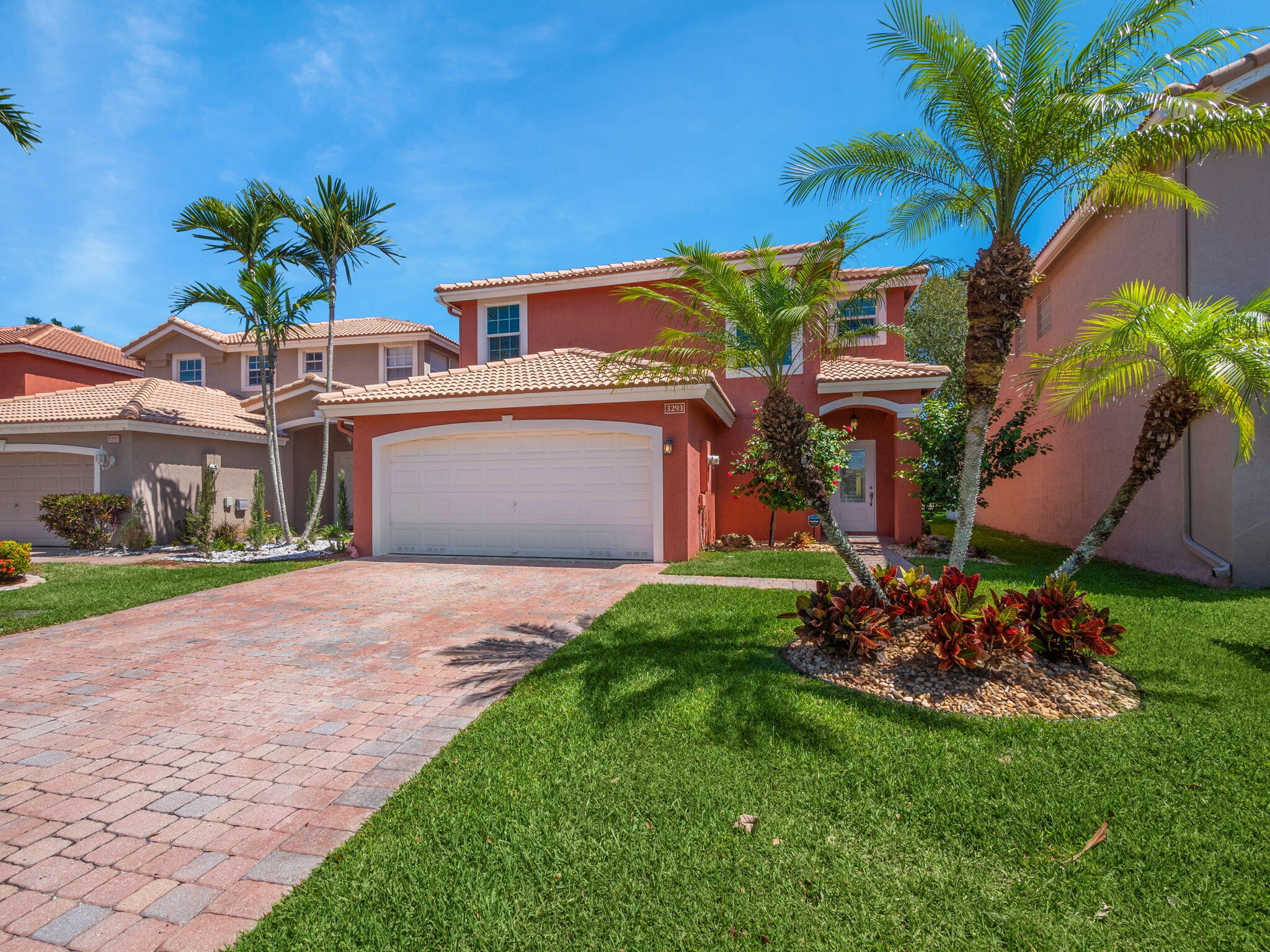 3293 Turtle Cove