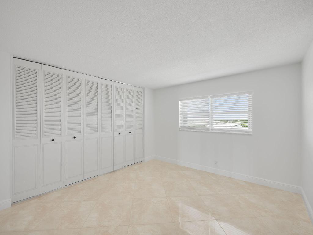 801 Lake Shore Drive 618