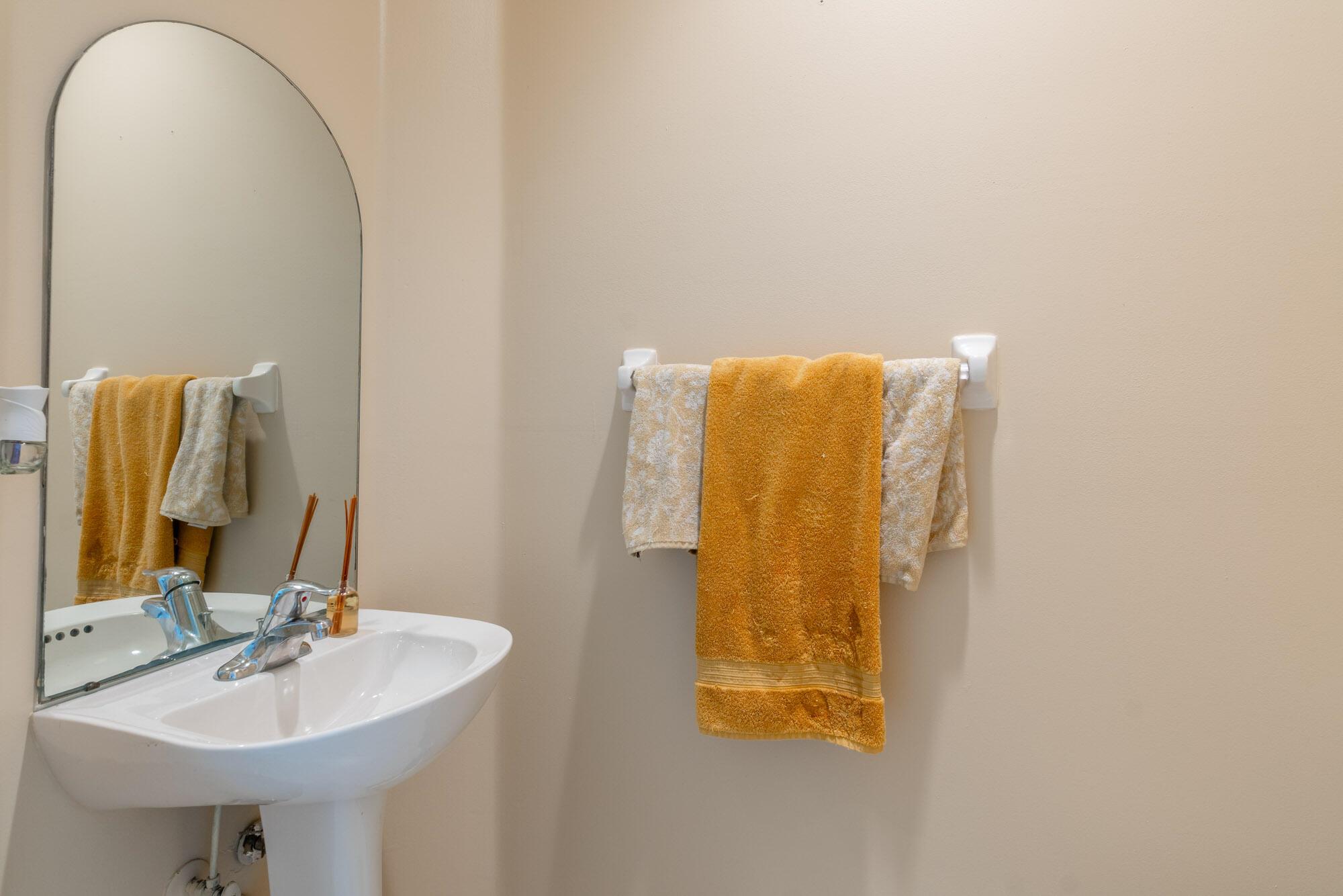 6112 Seminole Gardens Circle