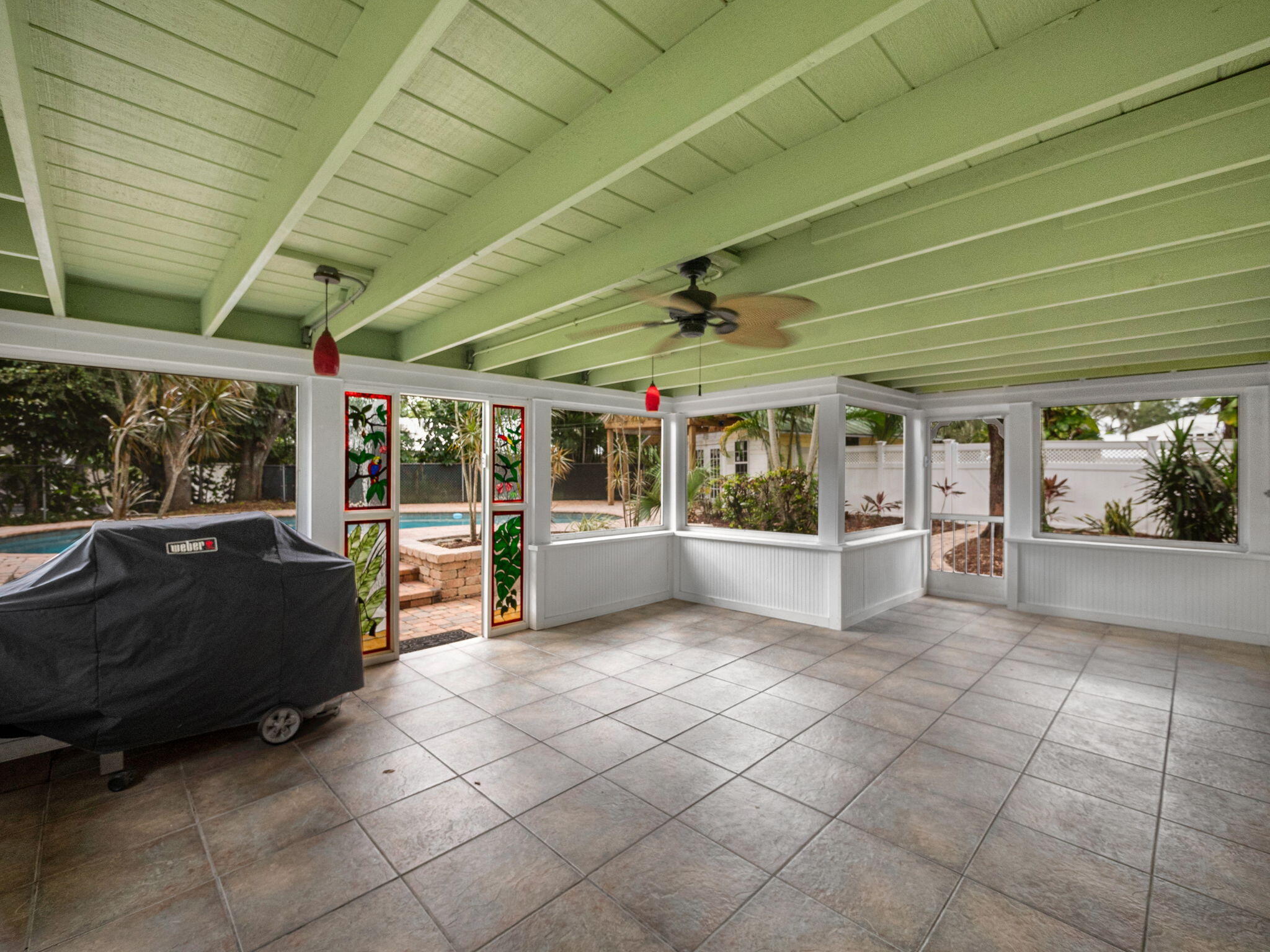 865 SW Magnolia Bluff Drive