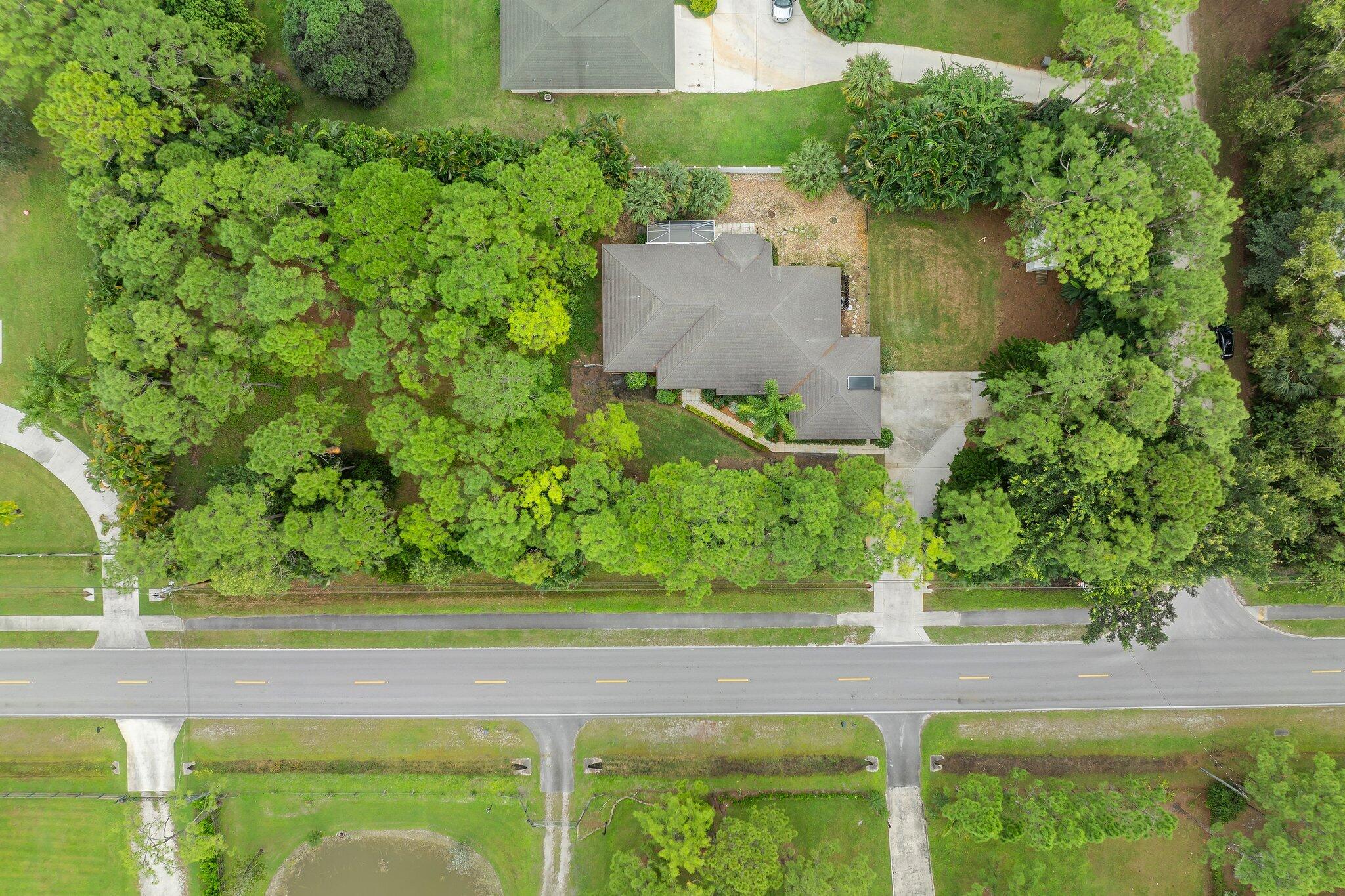 15784 Alexander Run