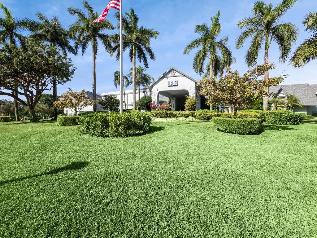 7321 Amberly Lane 209