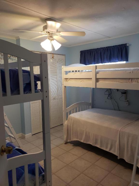 4063 Community Drive