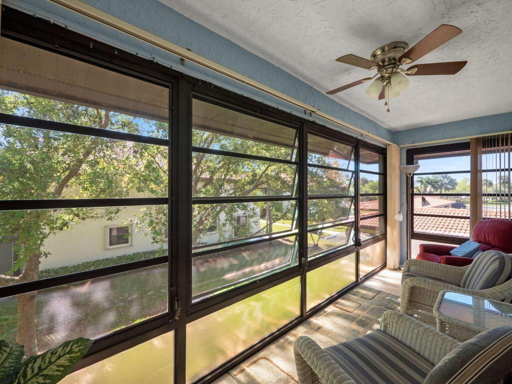 300 SW South River Drive 201