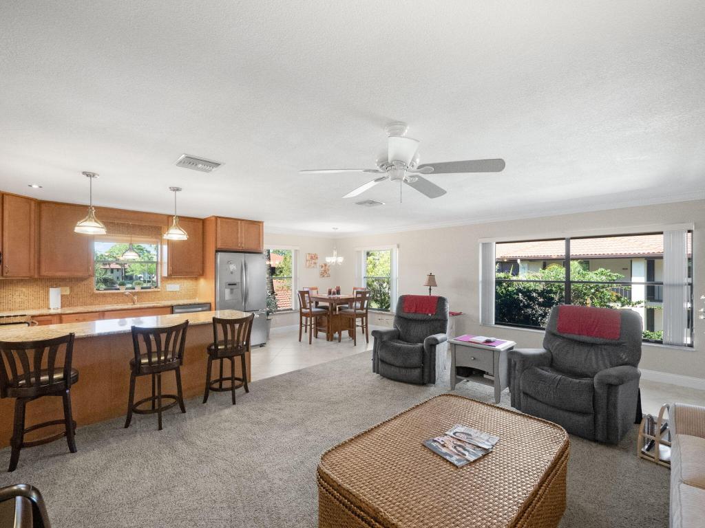 300 SW South River Drive 201