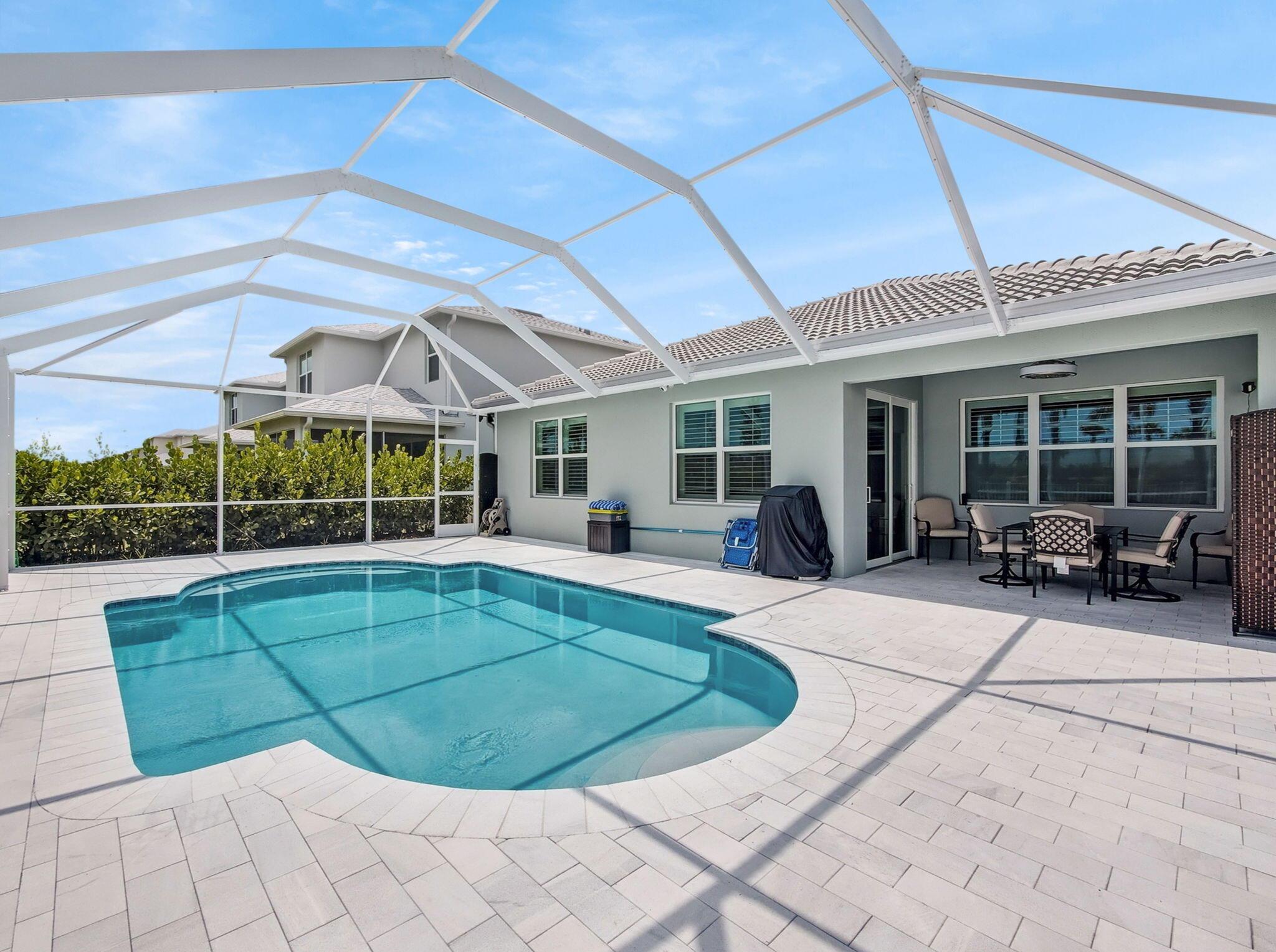 10621 SW Morning Glory Drive