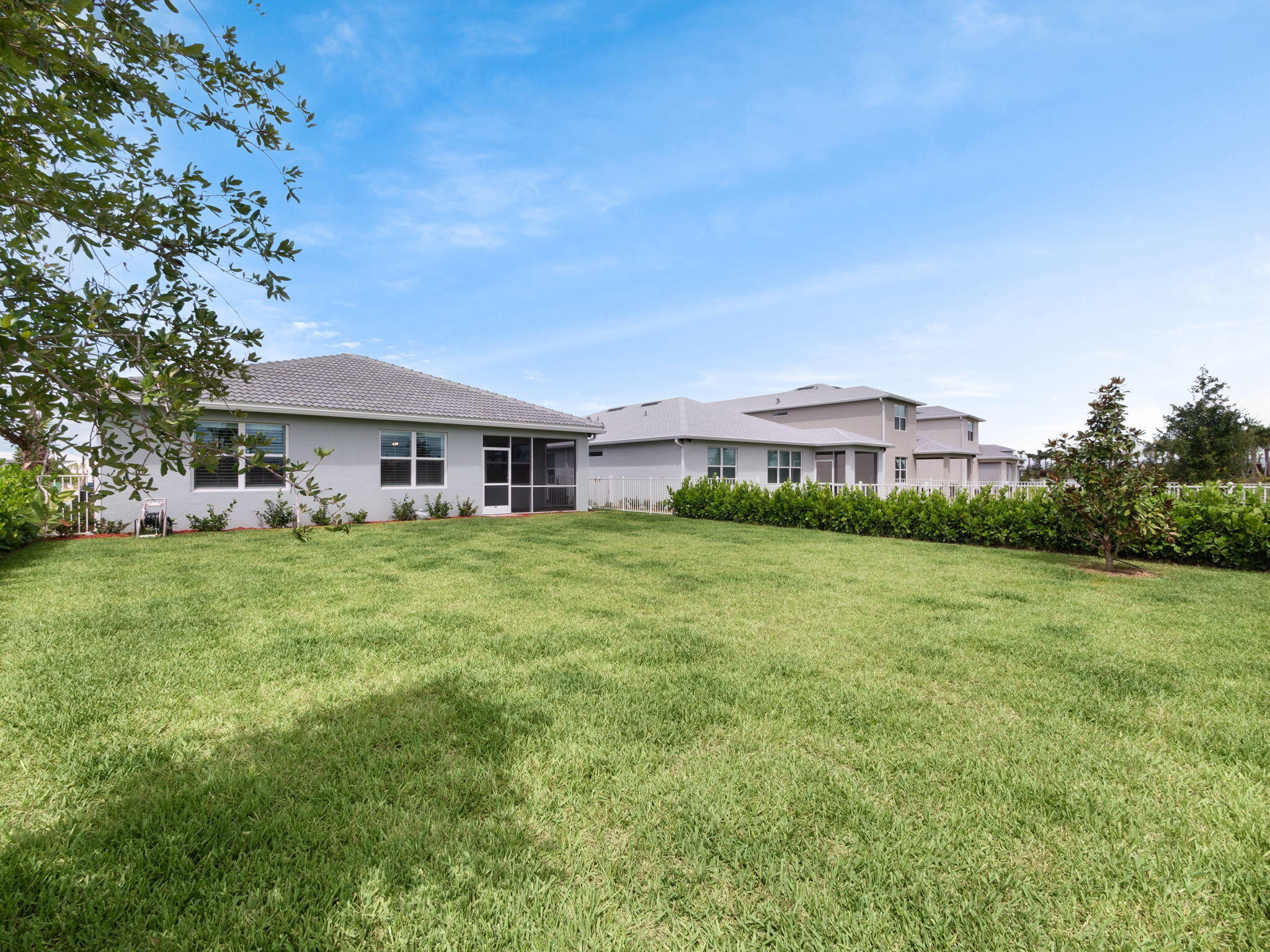 10621 SW Morning Glory Drive