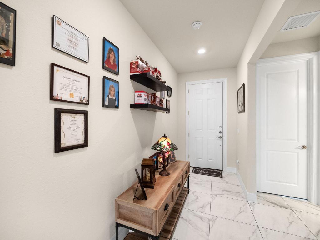 10621 SW Morning Glory Drive