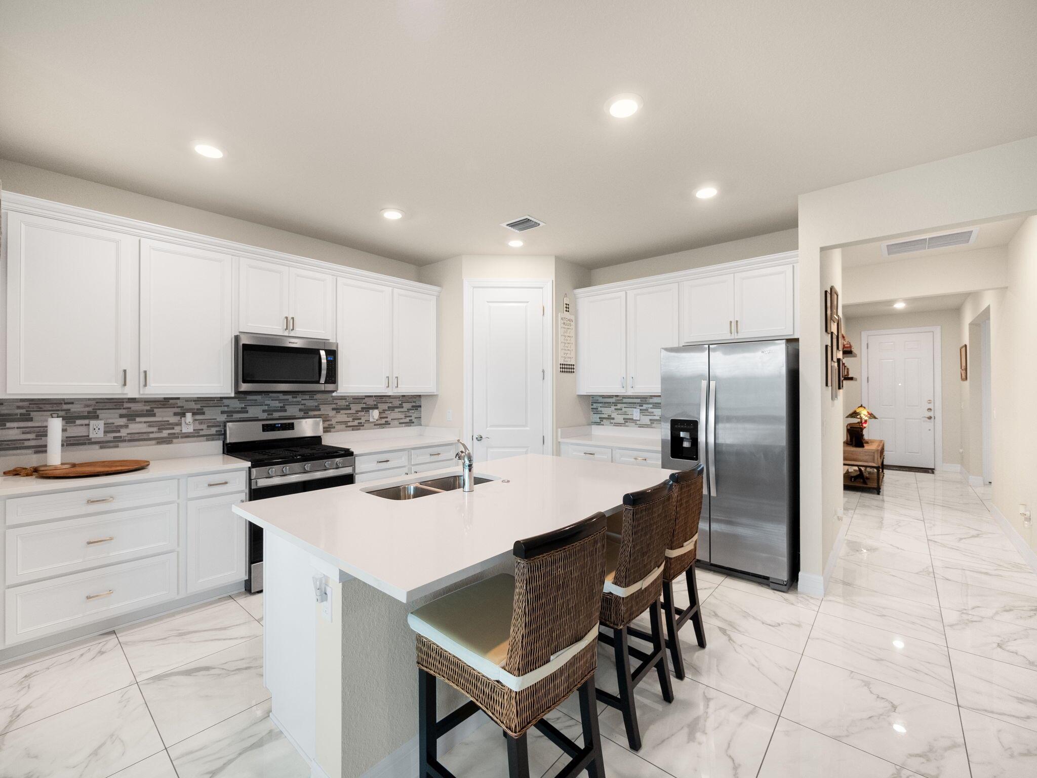 10621 SW Morning Glory Drive