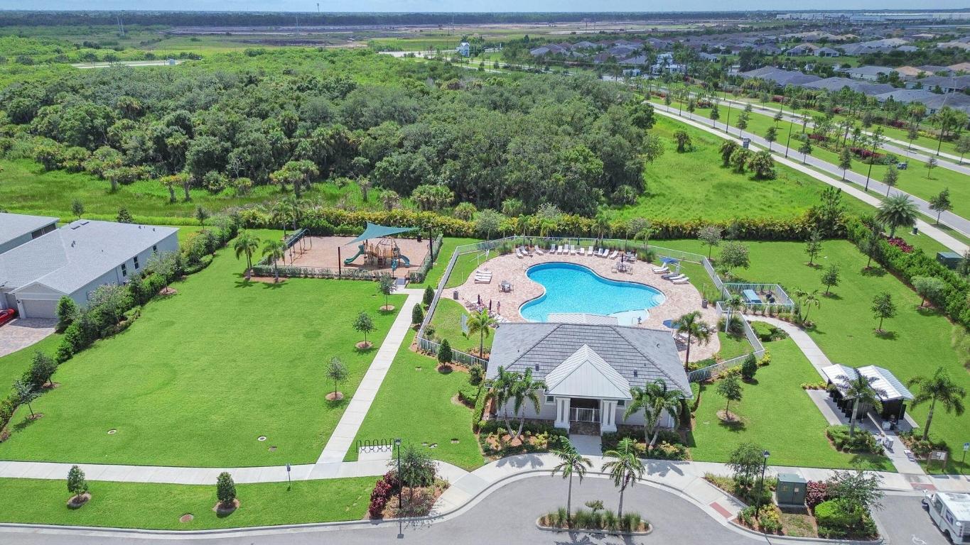 10621 SW Morning Glory Drive