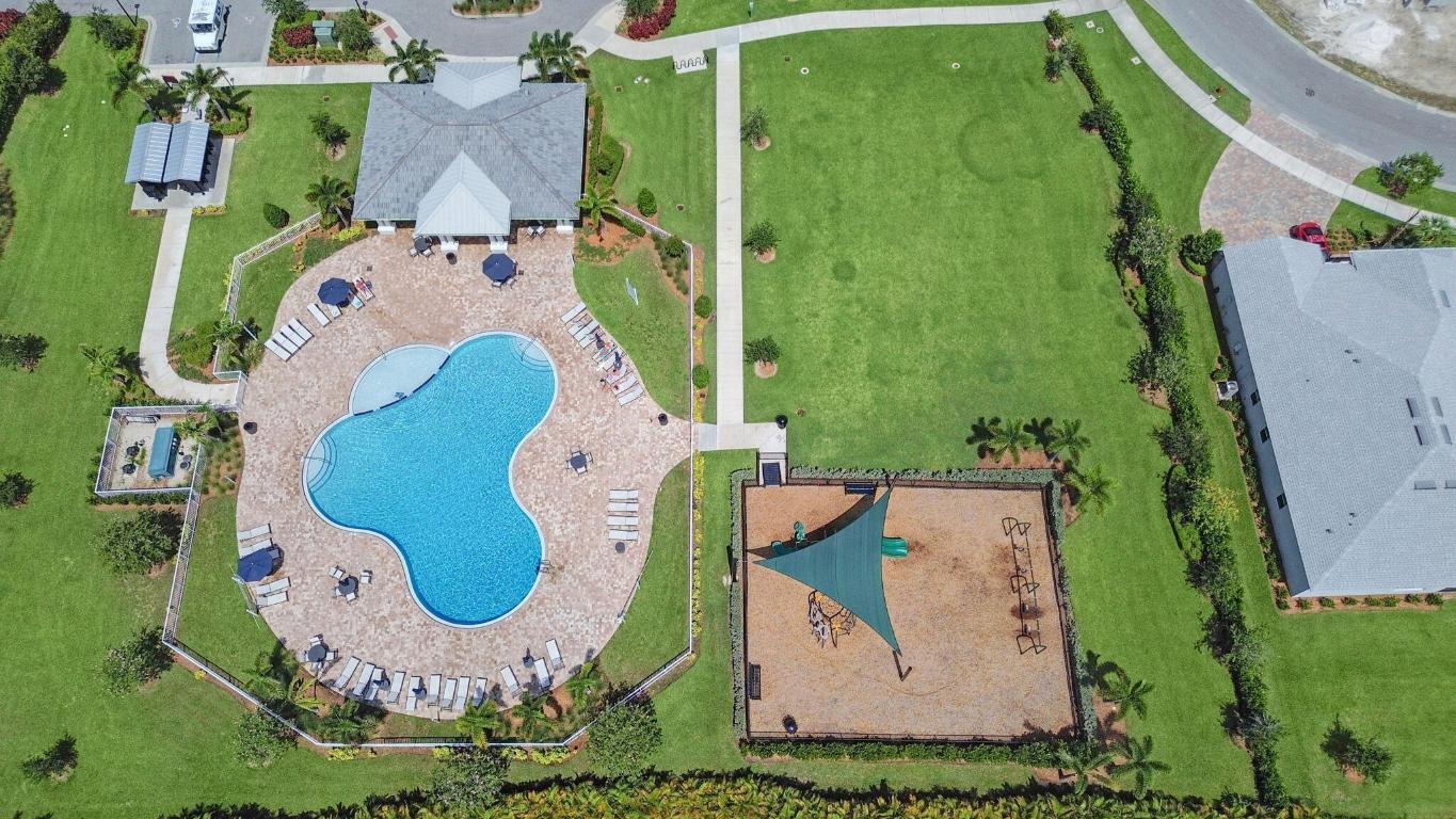 10621 SW Morning Glory Drive