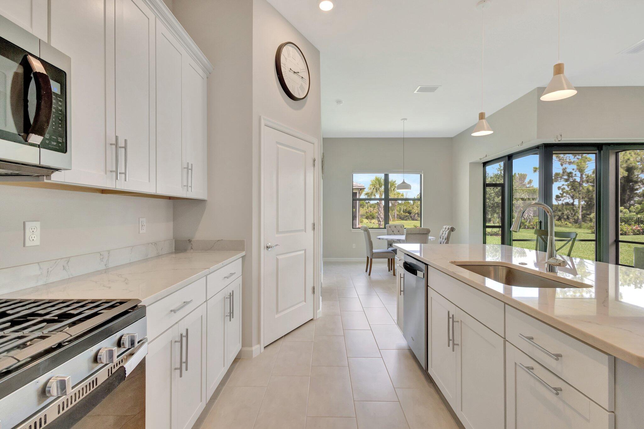 357 SE Filoli Drive