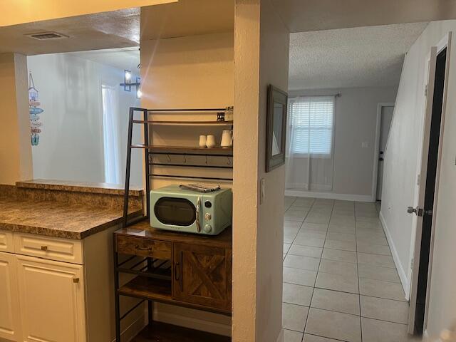 1000 Shorewinds Drive C