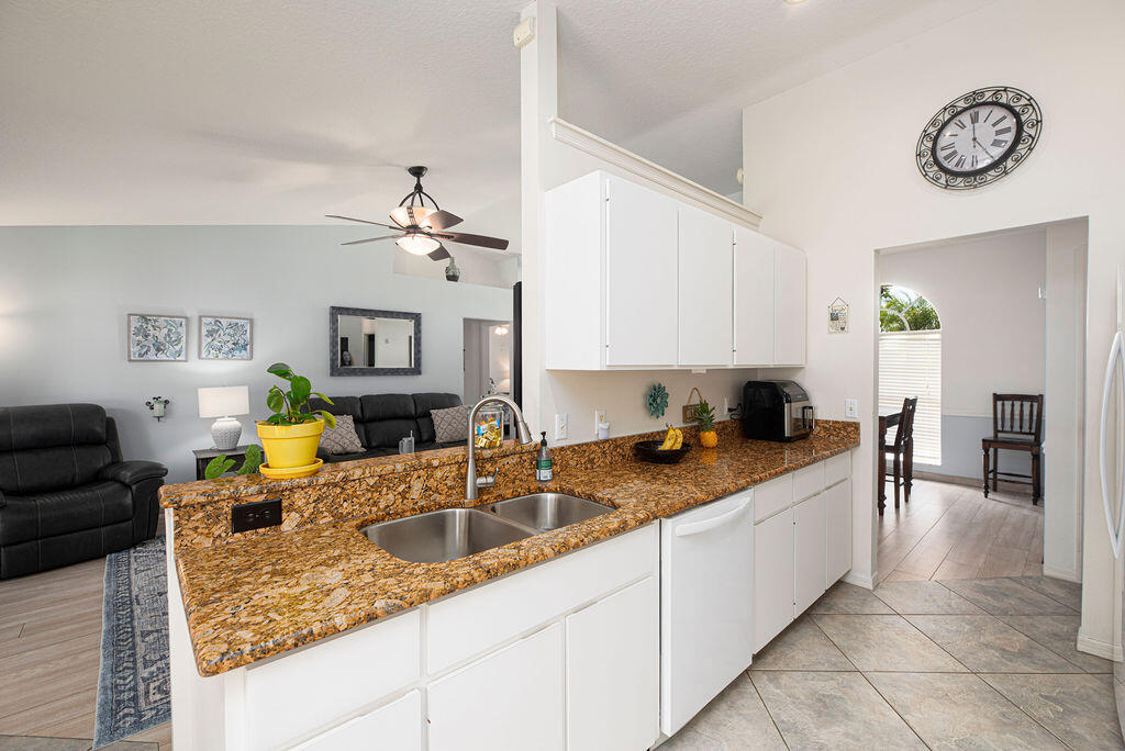 3360 SE East Snow Road