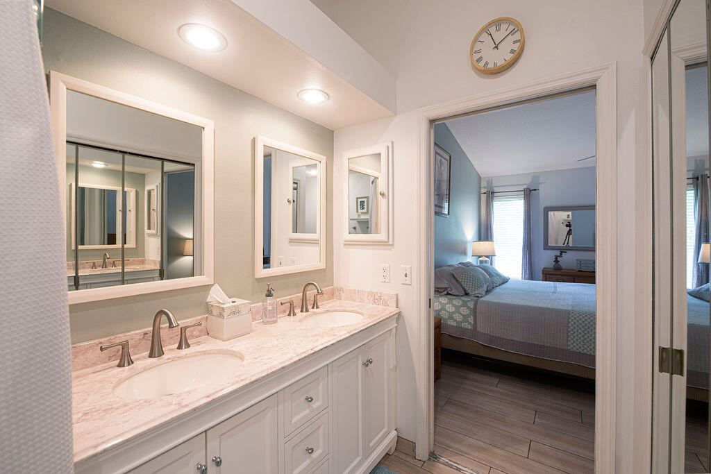 3360 SE East Snow Road