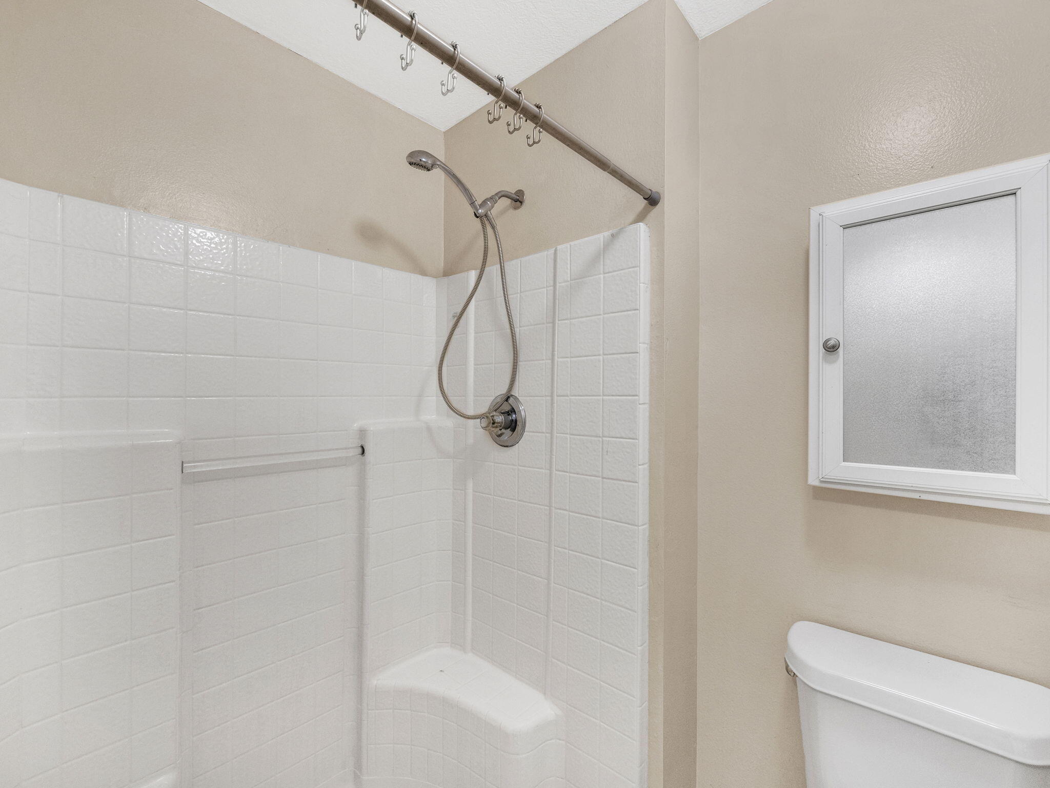 509 SW Feldman Avenue